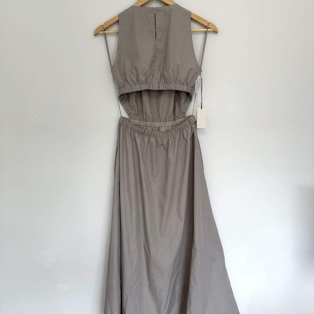Aritzia Wilfred Cella Poplin Dress in Ashen - Picture 2 of 10